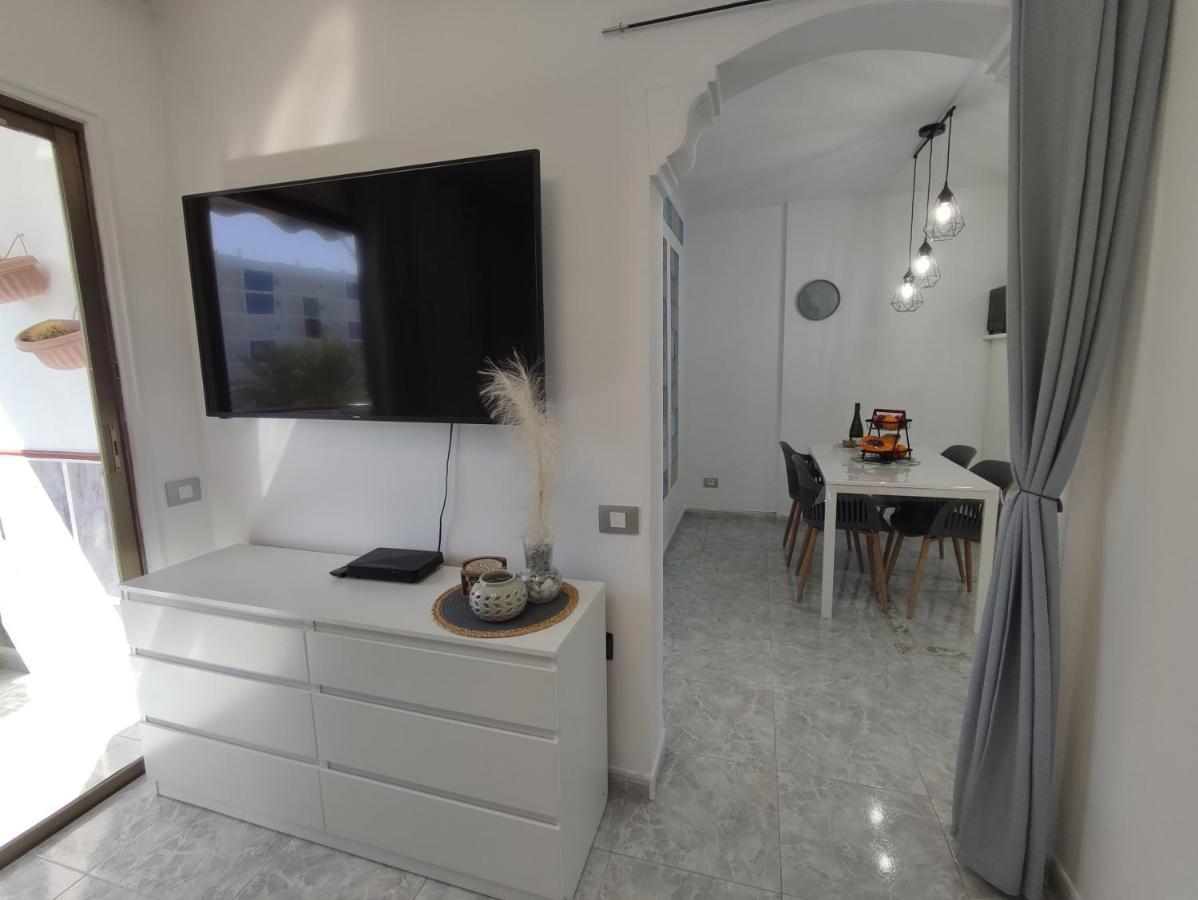 Vivienda Agaete Parque Apartment Playa del Ingles  Exterior photo