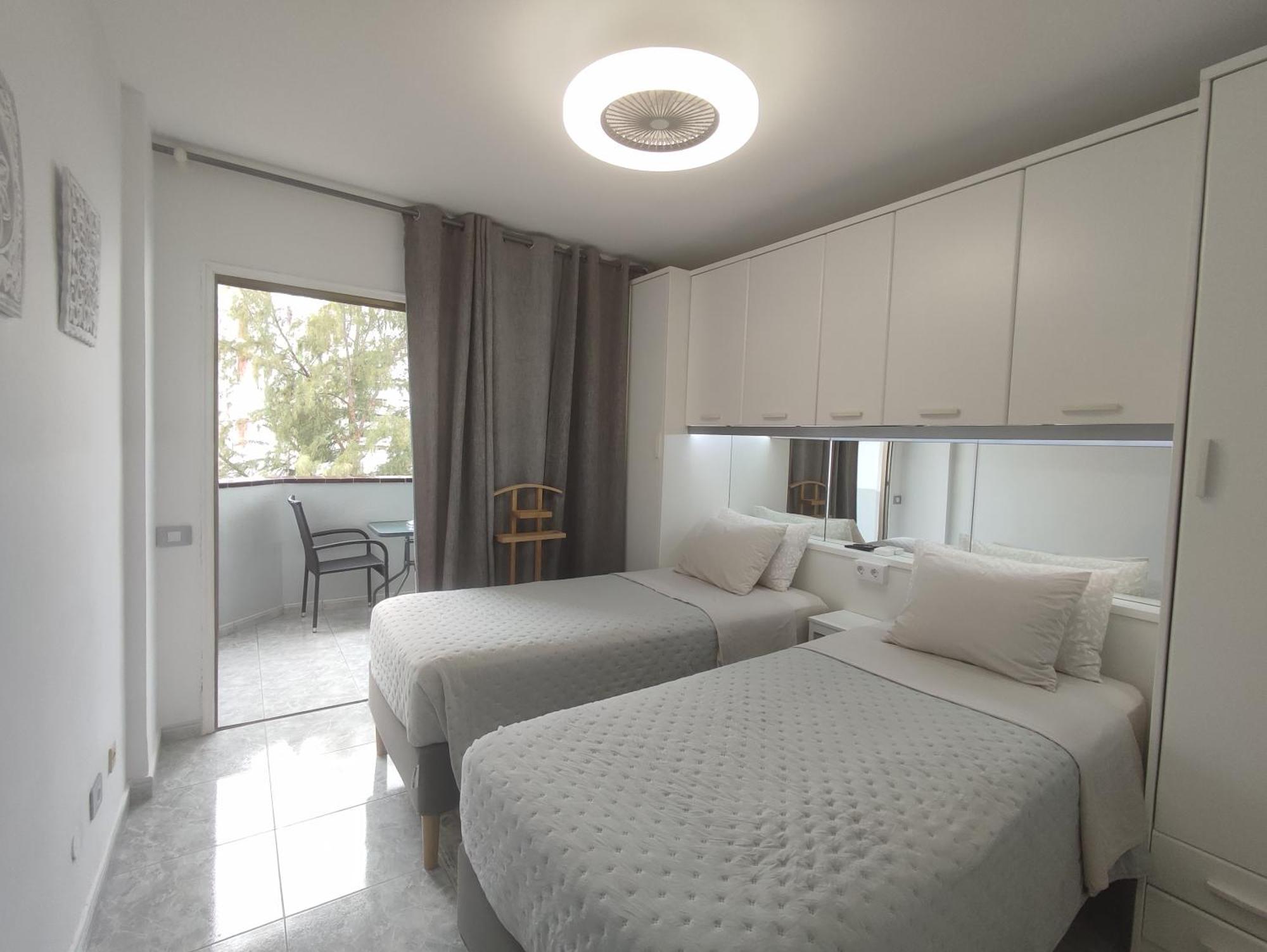 Vivienda Agaete Parque Apartment Playa del Ingles  Exterior photo